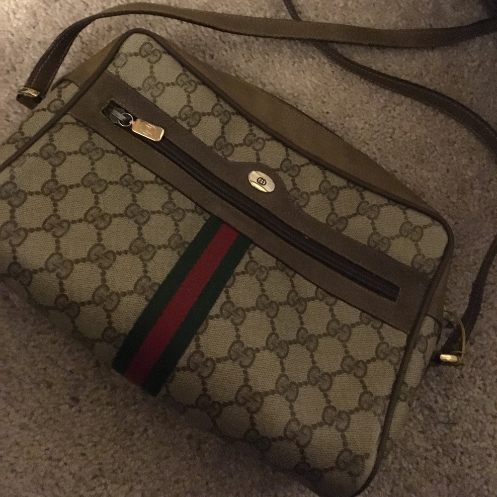 Gucci purse